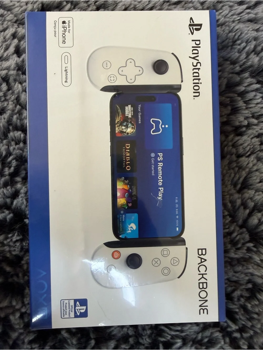 Sony Backbone Mobile Controller - White and Black Accents